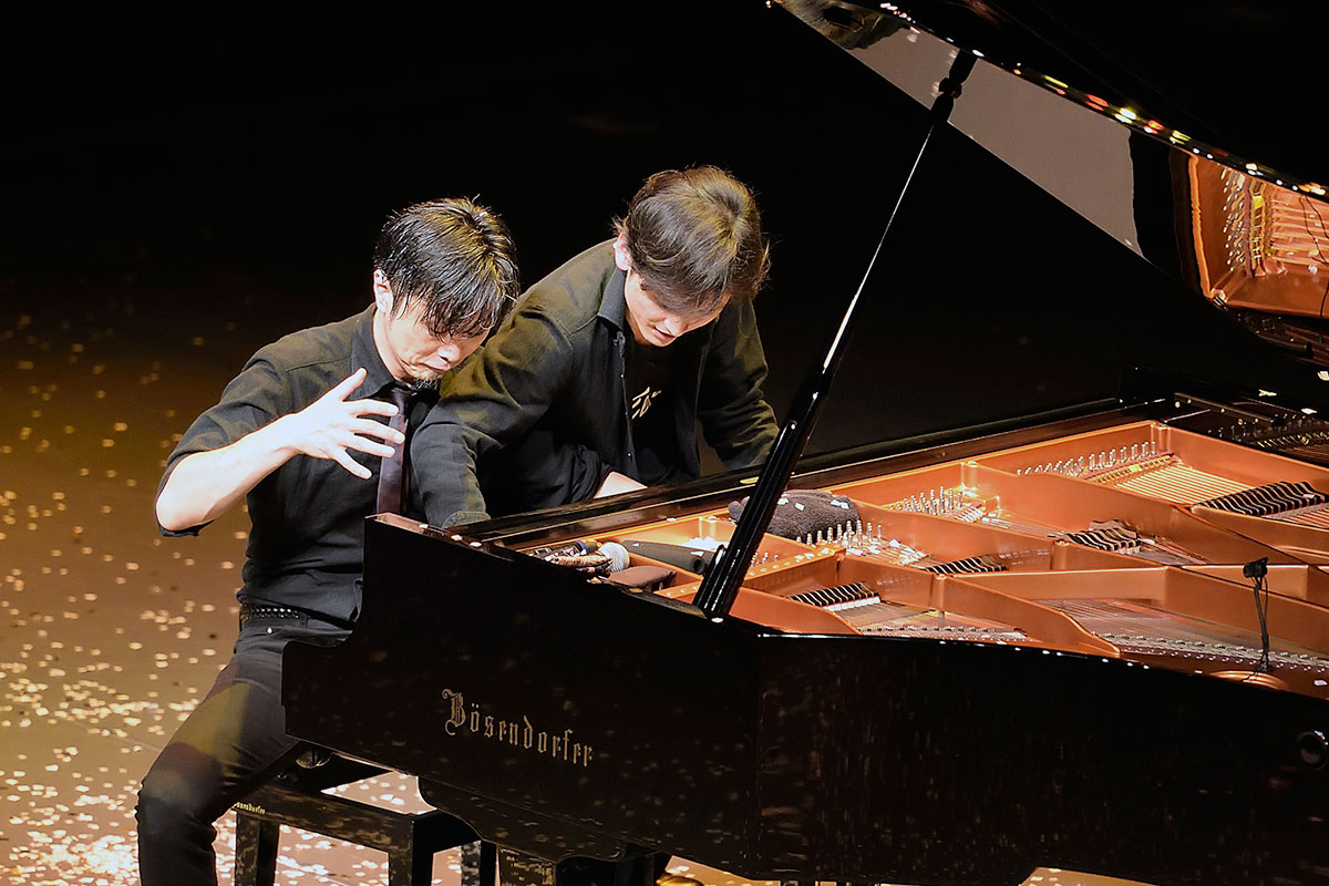 レ・フレール結成20周年記念ピアノコンサート
